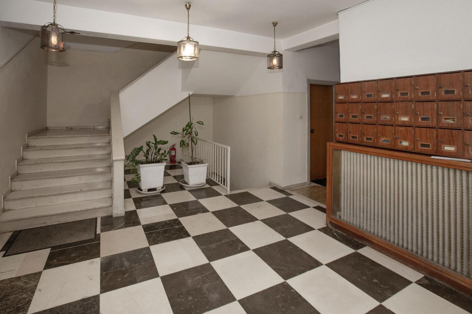Newly Remodeled Dream Condominiun In Kifisia With Garden & Grass Lawn Apartment