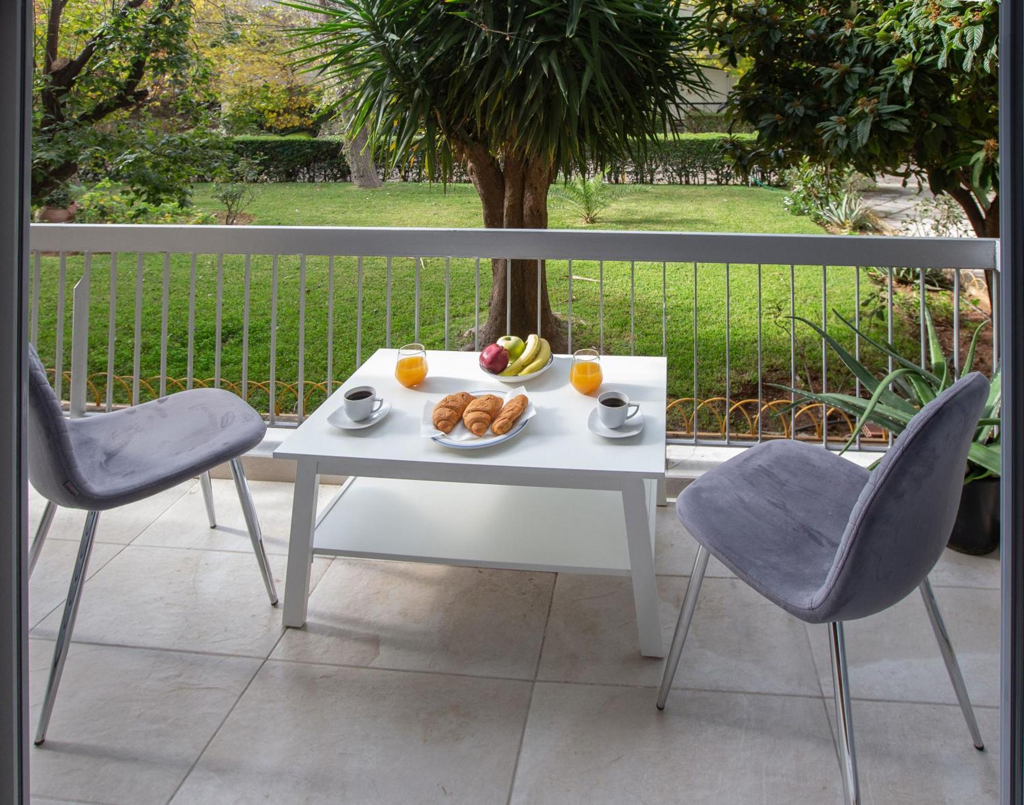 Newly Remodeled Dream Condominiun In Kifisia With Garden & Grass Lawn Apartment *