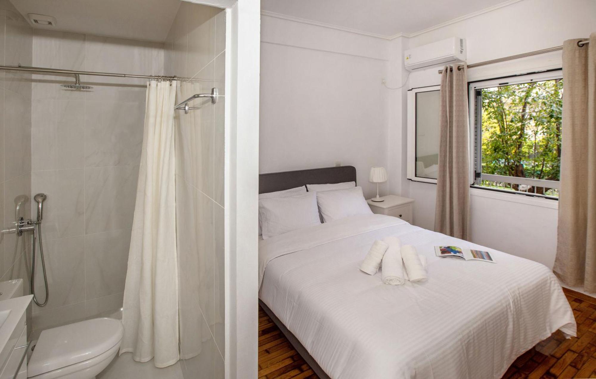 Newly Remodeled Dream Condominiun In Kifisia With Garden & Grass Lawn Διαμέρισμα Αθήνα